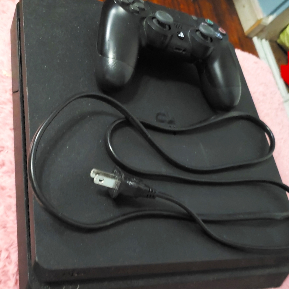 Playstatin 4 with fifa game